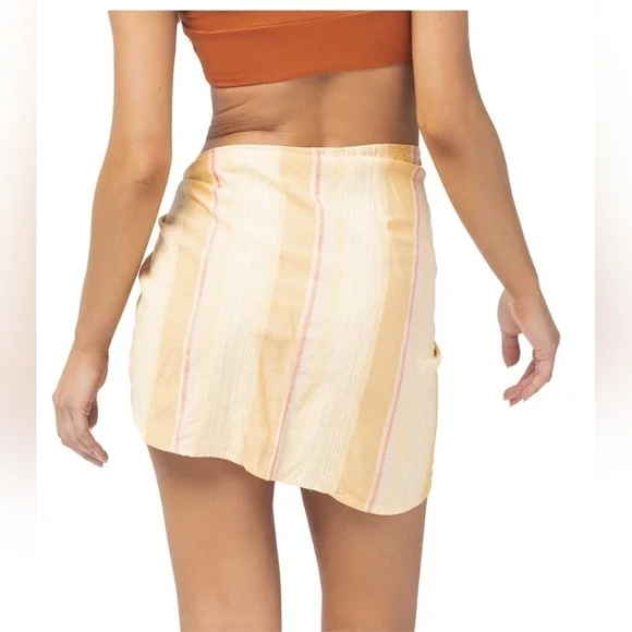 Nwot L*SPACE - SALINAS SARONG - COZUMEL STRIPE - Picture 3 of 8